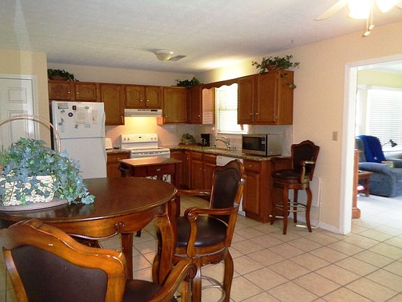 5th image of 3237 Jack Gray Dr