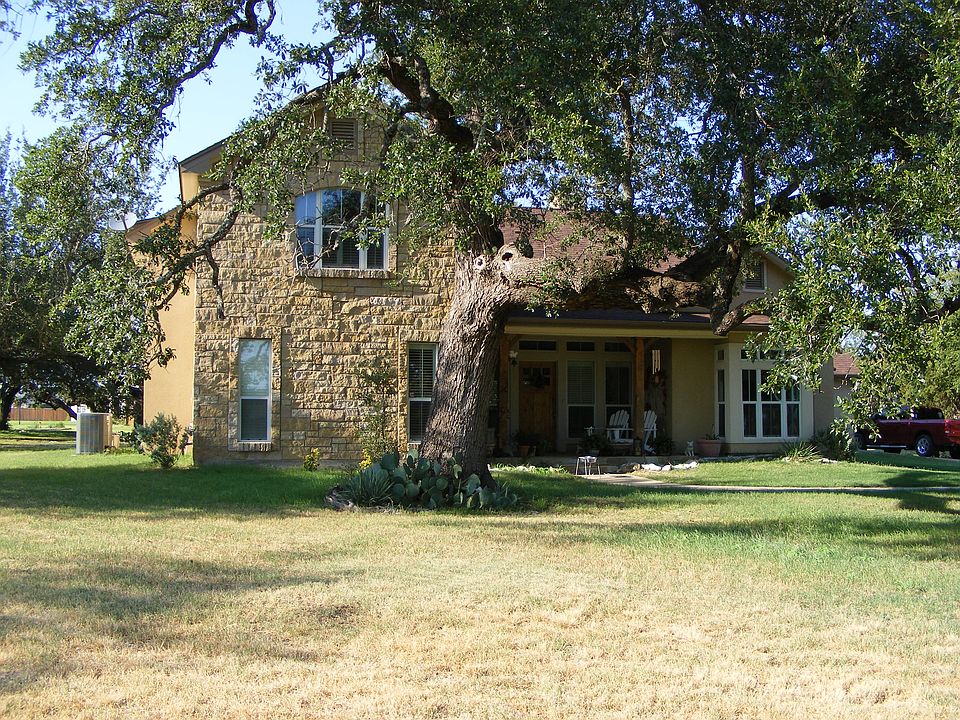 Lovely old oaks for year round shade.