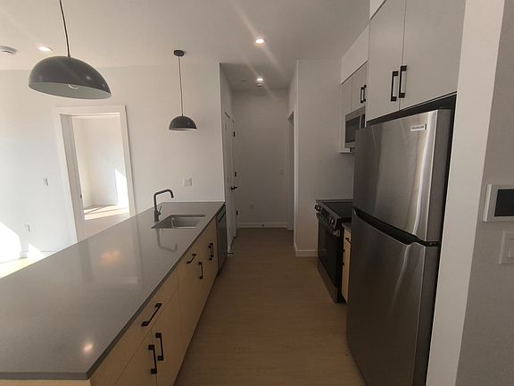 2nd image of 74 Webster St #36E