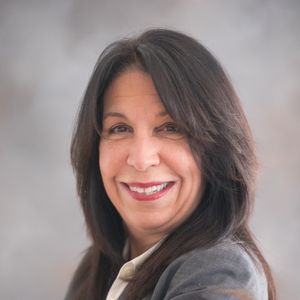 Deborah Stuhlweissenburg
