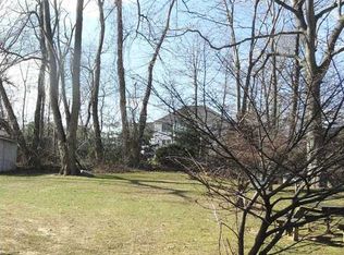 564 Oak Hill Rd, Middletown, NJ 07748