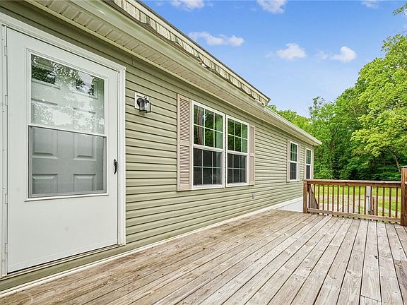 3rd image of 135 Noel Road Dr