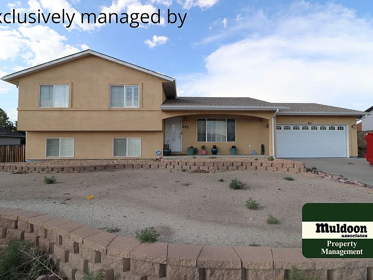 291 W Elgin Dr — Photo 1