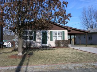 232 N Briegel St, Columbia, IL 62236