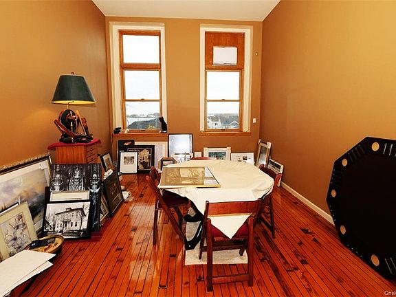 5th image of 190 Fordham St APT 15