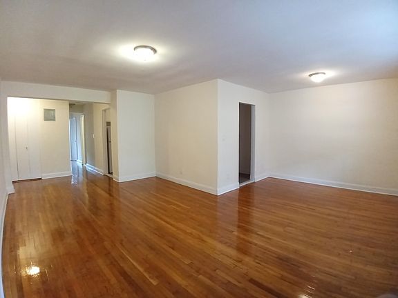 3rd image of 14325 41st Ave #Xx