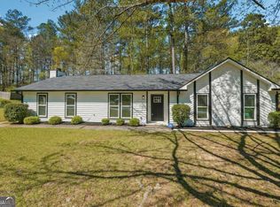 6960 Hassana Ln, Fairburn, GA 30213