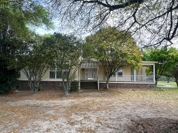 5652 Lakeview Rd, Statesboro, GA 30461