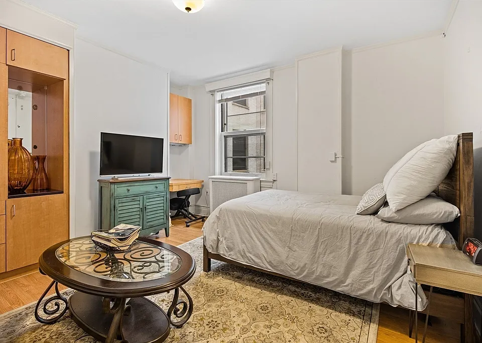 21 Beacon St #3D