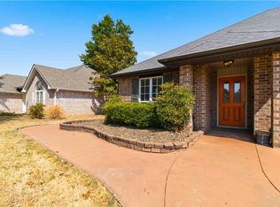 3603 W Hemlock St, Rogers, AR 72756