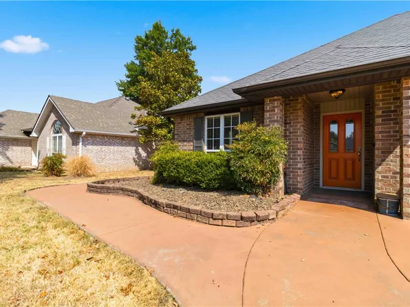 3603 W Hemlock St, Rogers, AR 72756