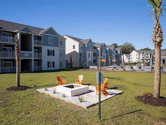 4th image of 50 Newport Blvd #11301