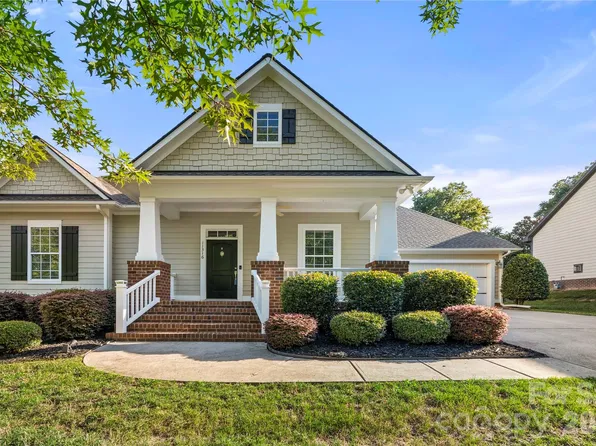 11316 Warfield Ave, Huntersville, NC 28078