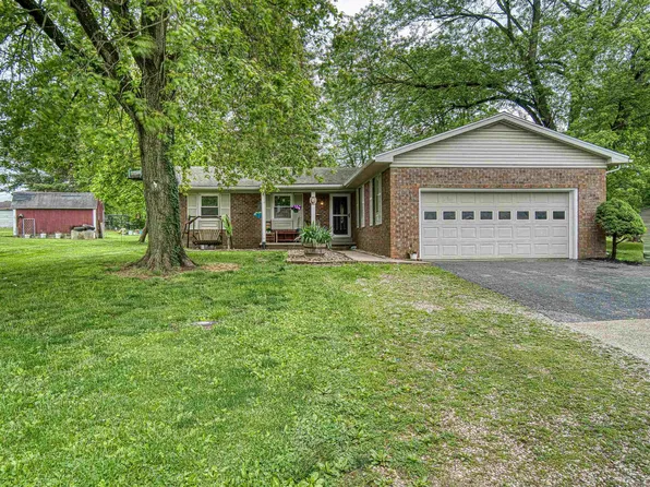 705 E Lake St, Boonville, IN 47601