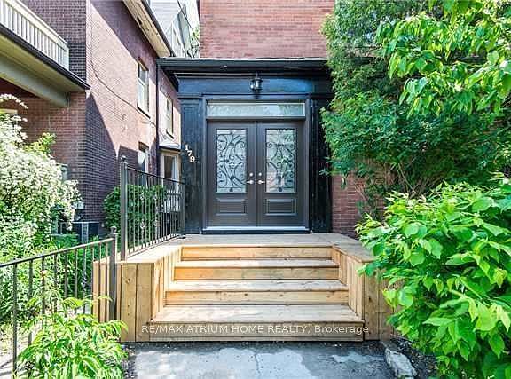 2nd image of 179 Spadina Rd Unit 3