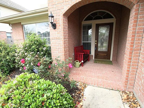 2nd image of 2522 Lexington Ct