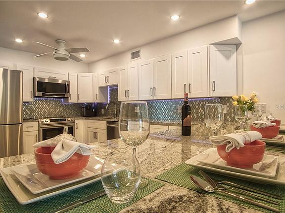 4th image of 845 Benjamin Franklin Dr Unit 301