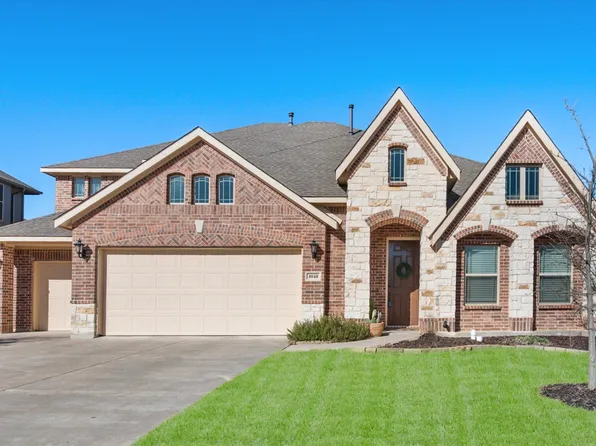 1048 English Oak Dr, Burleson, TX 76028