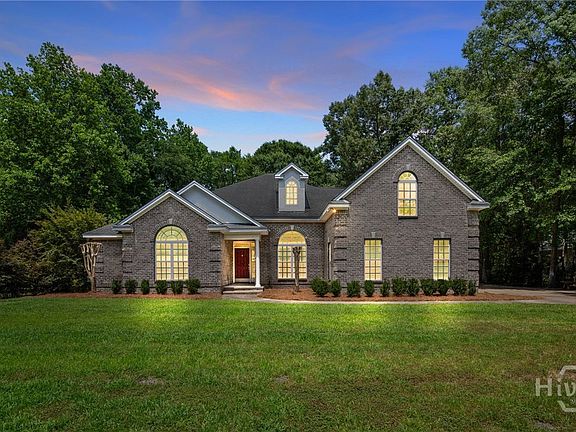 3rd image of 130 windsong Drive