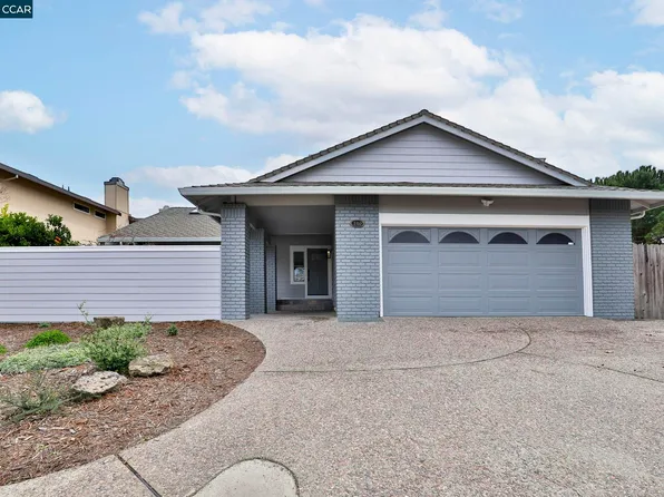 140 Welle Rd, Crockett, CA 94525