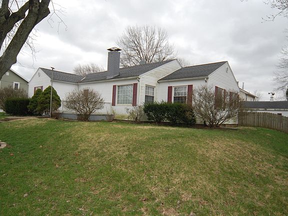 3rd image of 965 Woodrow Ave