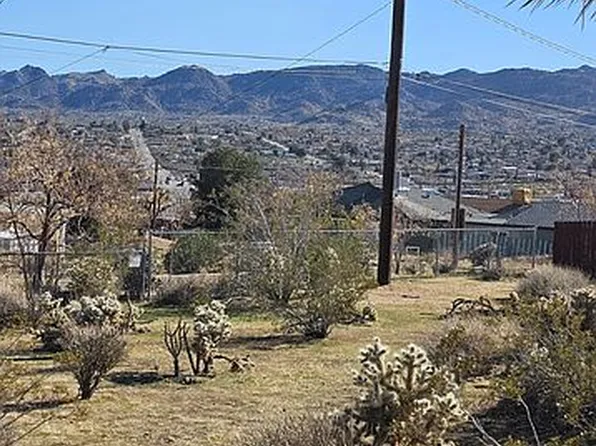 6073 Panorama Rd, Joshua Tree, CA 92252