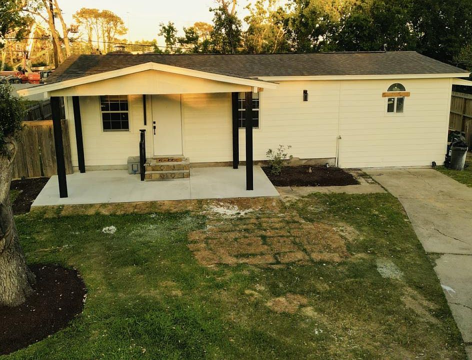 1st image of 1723 Canary Cir