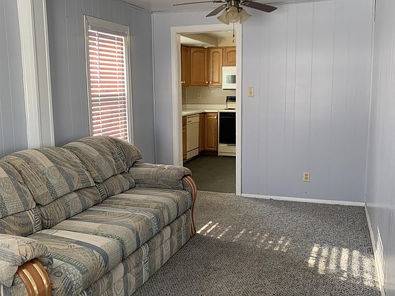 5th image of 709 Oilfield Ave APT 12