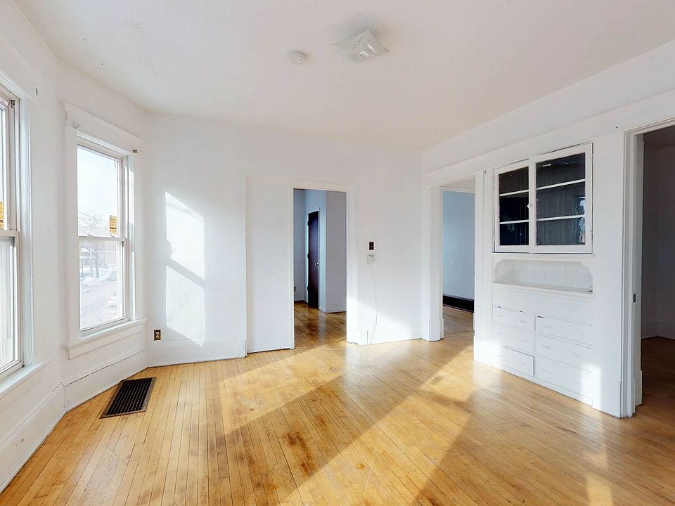 1st image of 1837 W Becher St #1839