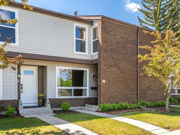 5625 N Silverdale Dr NW #31, Calgary, AB T3B 4N5