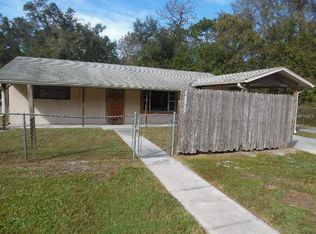 10817 Lake Dr, New Port Richey, FL 34654