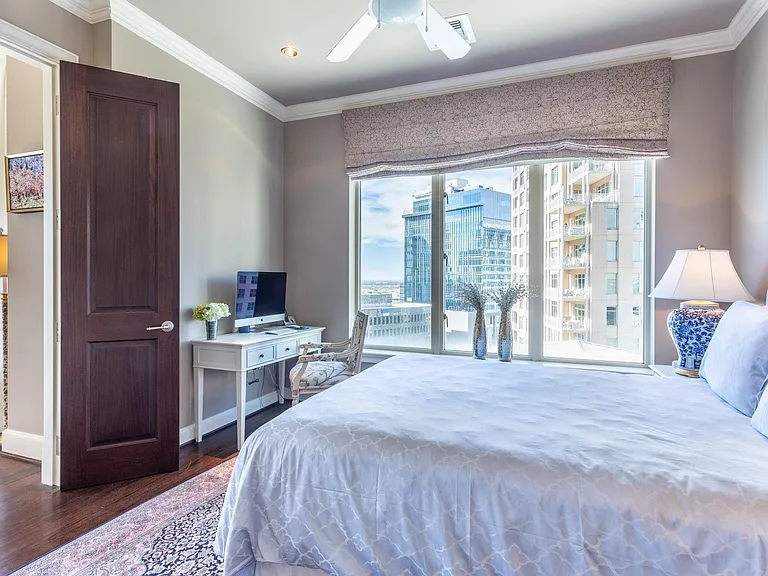 2525 N Pearl St #1105 — Photo 19