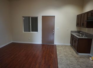 2122 S La Brea Ave #201, Los Angeles, CA 90016
