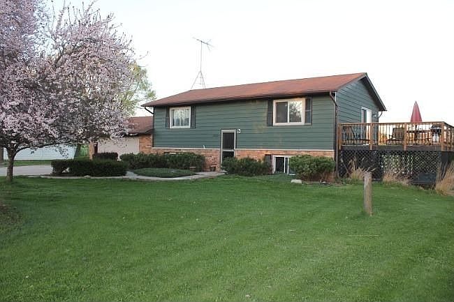 1st image of N8324 Parkview Dr