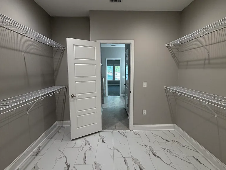 148 The Villas Way — Photo 51