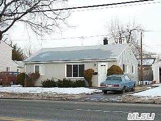 1st image of 32 Stewart Ave