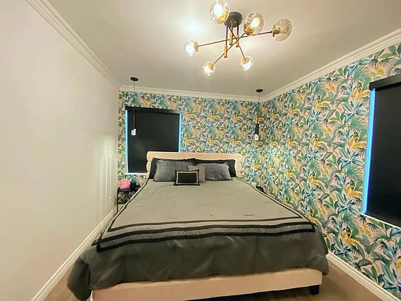 4th image of 7814 McLaren Ave