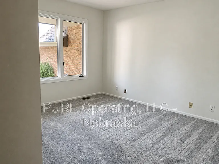 15527 Mason Cir — Photo 56