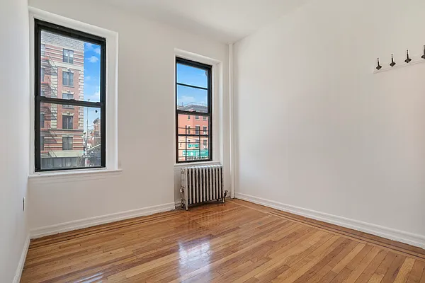 Rented by Bond New York | media 1