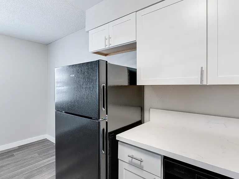 Red Rock Cove Apartments — Photo 21