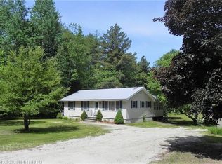 69 Hannibal Cir, Denmark, ME 04022