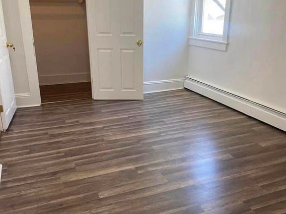 3rd image of 25 Eddy St Unit 2
