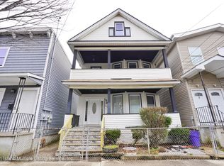 65 Gordon St, Staten Island, NY 10304