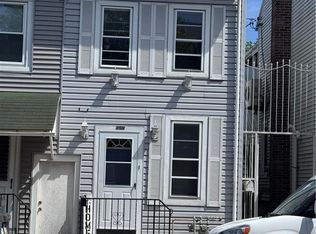 458 W Main St, Kutztown, PA 19530