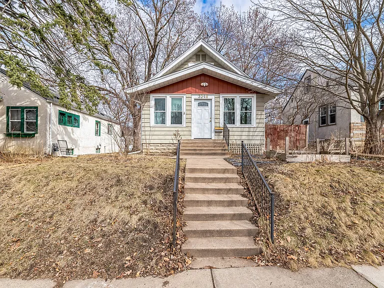 3346 Vincent Ave N — Photo 4