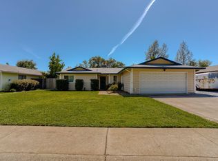 1209 Woodside Meadows Rd, Redding, CA 96002