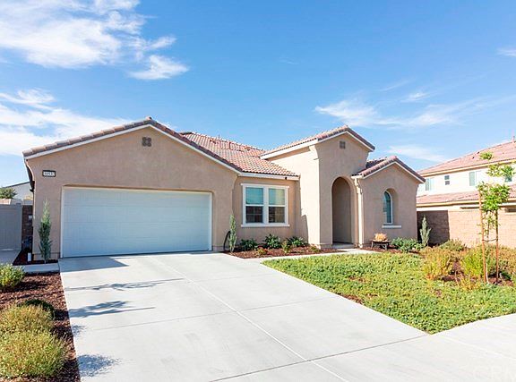 3rd image of 30532 Copper Rose Dr