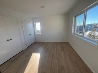 31 Stuart Ave APT 12, Norwalk, CT 06850