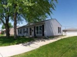 402 Healy Ave, Romeoville, IL 60446