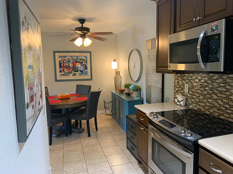2821 N Los Felices Cir W #K204 — Photo 12